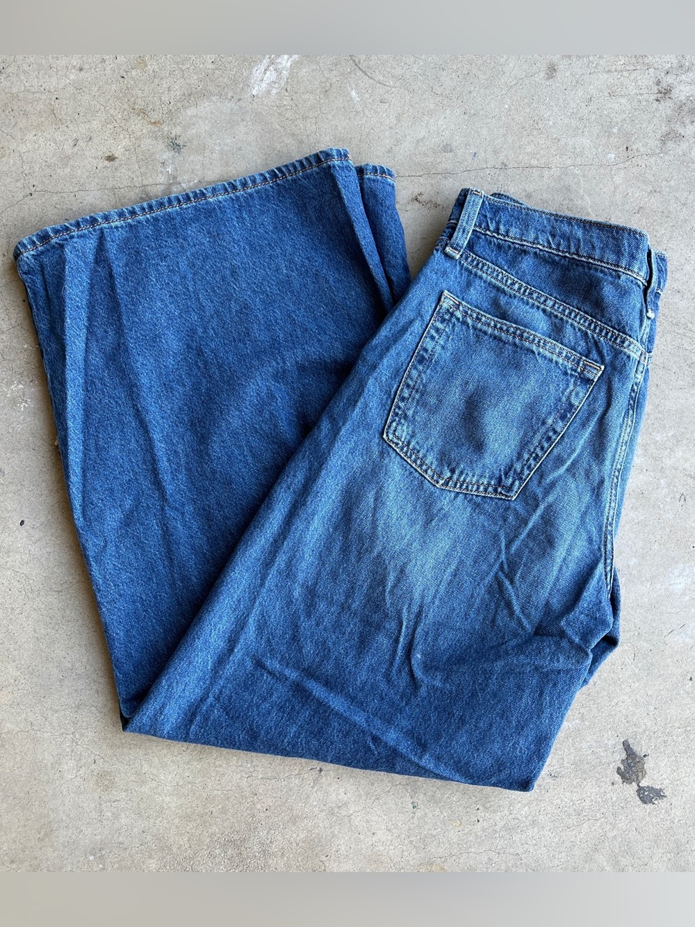 GAP Women’s Blue Relaxed Denim Jeans